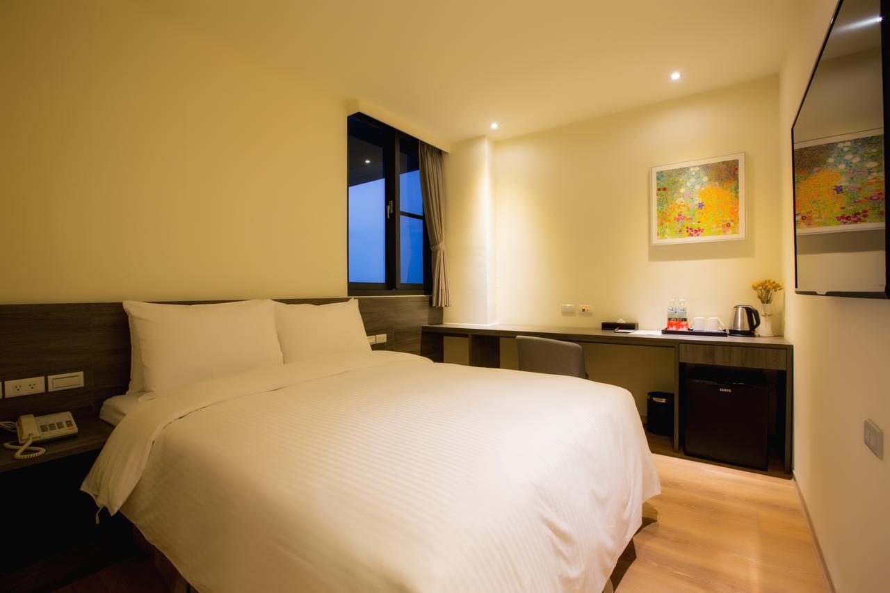 FangLiao Hotel Bagian luar foto