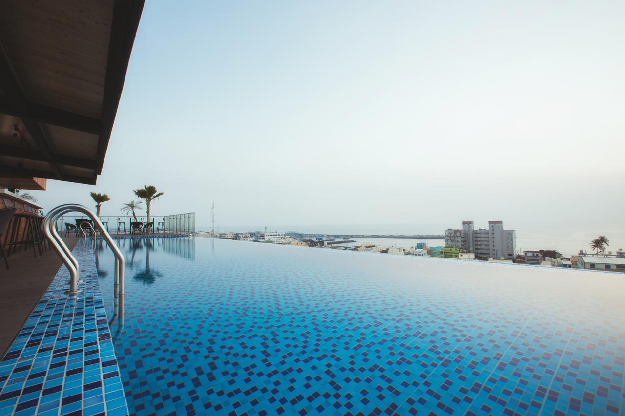 FangLiao Hotel Bagian luar foto